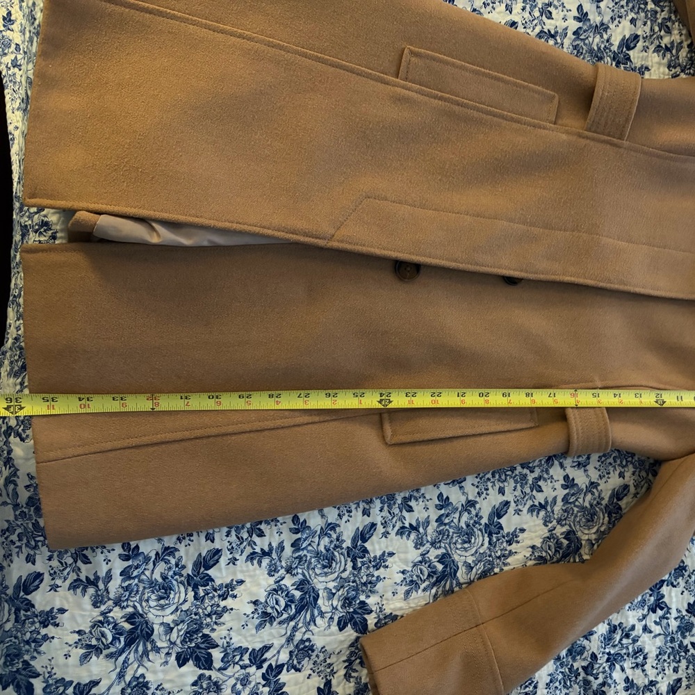 Brooks Brothers Stylish Tan Peacoat Long Wool Coat. Size 2 - Picture 10 of 16